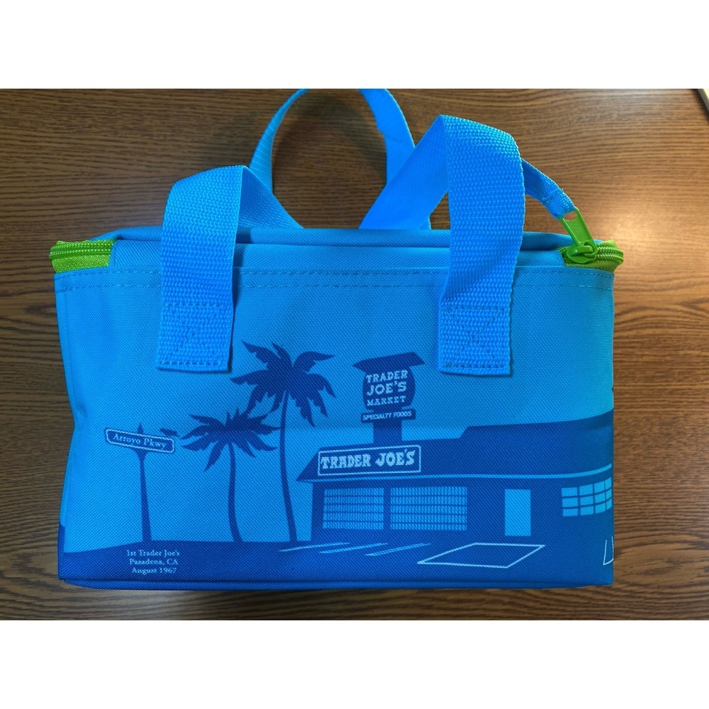 Trader Joes Mini Insulated Bag Blue Limited Edition Palm Tree Volkswagen Hippie - Picture 4 of 10